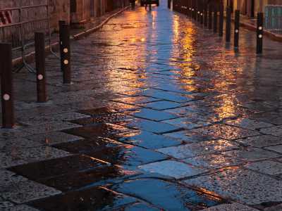 Siamo alla fine del centro storico. Attraverso una strada detta �A chiang�t� (�la chiancata�) per via del pavimento in pietra, si raggiunge la parte pi� nuova del paese